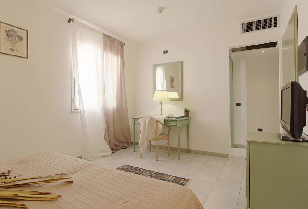 Hotel Puntamajata Realmonte Room photo